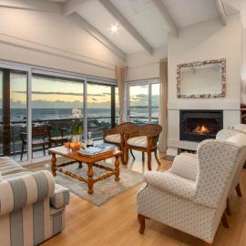138 Marine Beachfront Guesthouse, hotel a Hermanus