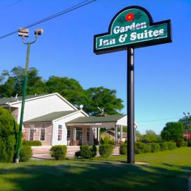 Garden Inn and Suites near Callaway Gardens Pine Mountain, хотел в Пайн Маунтин