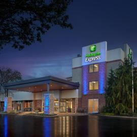 Holiday Inn Express - Akron NW - Fairlawn by IHG, hotel Akronban