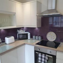 THE ELFIN- Lovely 1 Bedroom - Free Parking