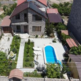 Sweet Home