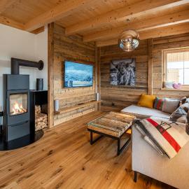 Filzsteinresort Chalets Chalet Bergankunft 236، فندق في كريمل