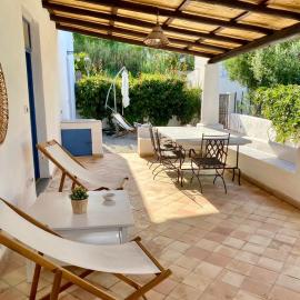 Villa Euribia, hotel u gradu 'Santa Marina Salina'