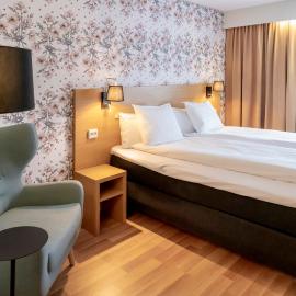 First Hotel Dragonen, хотел в Умео