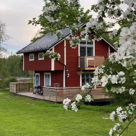 Sea Side Cabin, hotell i Borlänge