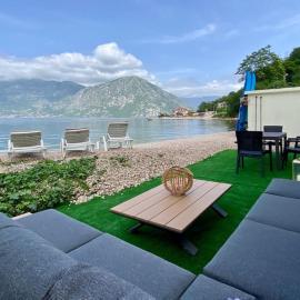 Lovely Beach House with Own Beach & SUP for Guests