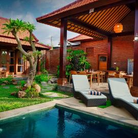 Dapha Eco Lodge Lovina，Sukasada的飯店