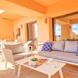 Apartment in Coto Real Duquesa - sea view & pools