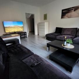 Spacious & cleаn 4 isolated rooms best for groups