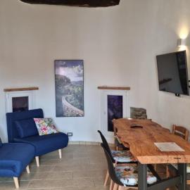 Il Rustico, hotel in Maccagno Superiore