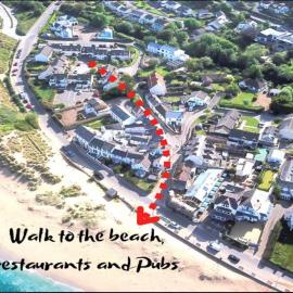 Tideaway - walk to beach