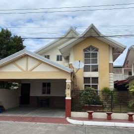 Pumpkin Transient House, hotel in San Fernando