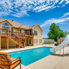 Junction City Home w/ Hot Tub - Near Milford Lake!