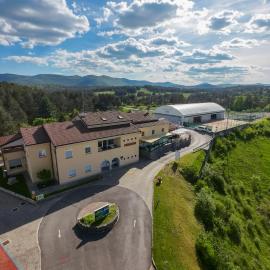 Pension Patrik โรงแรมในHrušica
