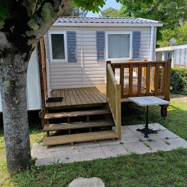MH 329 Camping Bois Dormant, hotel v destinaci Saint-Jean-de-Monts