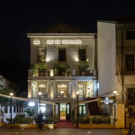 Arc de Triomphe by CityBookings, hotel em Bucareste