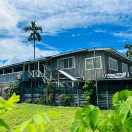 Qua Roviana Accommodation, hotel v Munde