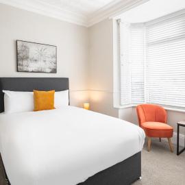 Host & Stay - Clifton Studios, hotel in Darlington
