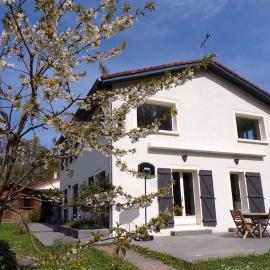 Grande maison famille proche de Lyon