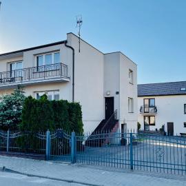 Apartament Leona