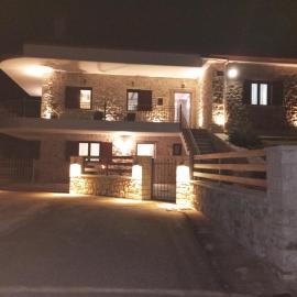 Petrino House, Hotel in Margariti