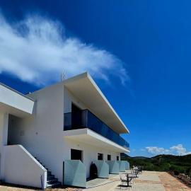 Ambelas Getaways, hotel a Himare