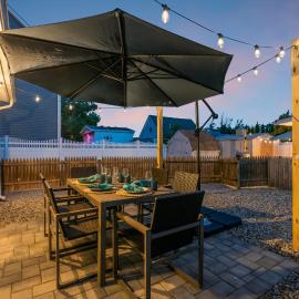 Highly Rated Beach House Blocks to Beach & Main St 6 Badges, Patio, Grill, hotel a Belmar