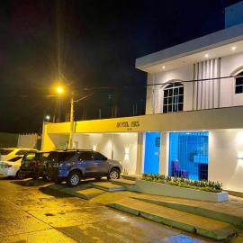 HOTEL NES, Hotel in Maicao