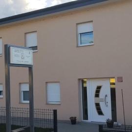Apartman Dolina, hotel v destinácii Majar