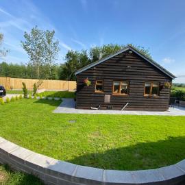 Lilac Cottage, hotel in Leominster