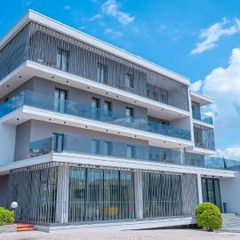 Hotel Bella Peschiera, хотел в Пескиера дел Гарда