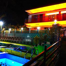 Arabian Nights Munnar,Family Villa with Pool