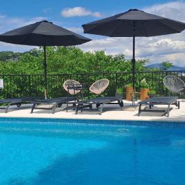 Villa JJ, hotelli kohteessa Omiš