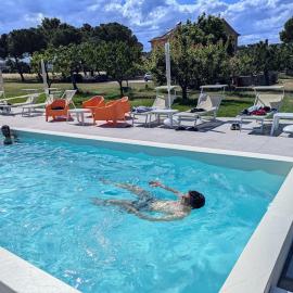 Il Granaio, hotel in Porto SantʼElpidio