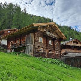 Maxerhütte auf der Alfenalm, hotel in Innervillgraten