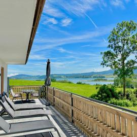 Gästhaus "Seeblick", hotel in Seekirchen am Wallersee