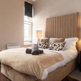 Crown Street Aparthotel, Hotel in Halifax
