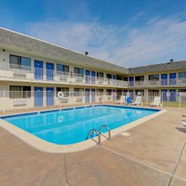 Motel 6-Wichita, KS - AIRPORT, hotel em Wichita