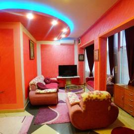 Apartman Lazic No2، فندق في Gracanica
