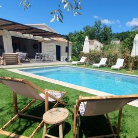 L'éden des Baronnies gîte 2, hotel in Mirabel-aux-Baronnies