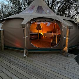 Romantic Luxus Glamping 1, hotel u gradu 'Idestrup'