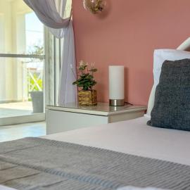 LefCoast AURA Apartments，Paralía Avdhíron的飯店