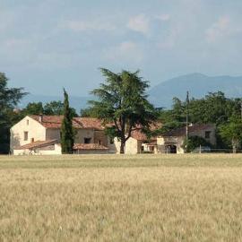 Le Mas De La Chérine, hôtel à Quinson