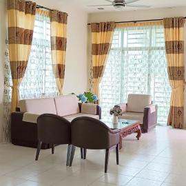 Maya Bungalow Bukit Kayu Hitam, Changlun, Kedah, hotel in Bukit Kayu Hitam