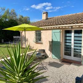 Logement calme et chaleureux dans villa
