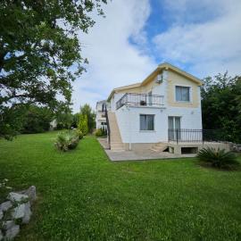 Gabi 1, hotel a Ðuraševići