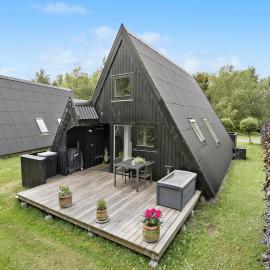 Nice Home In Farsø With Kitchen, hotel di Farsø