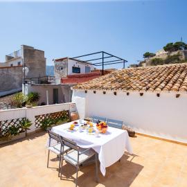 Casa Bitibau, hotel v mestu Denia