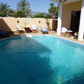 Nile Crown Hotel