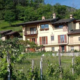 Casa vacanze Archero, hotelli kohteessa Dronero